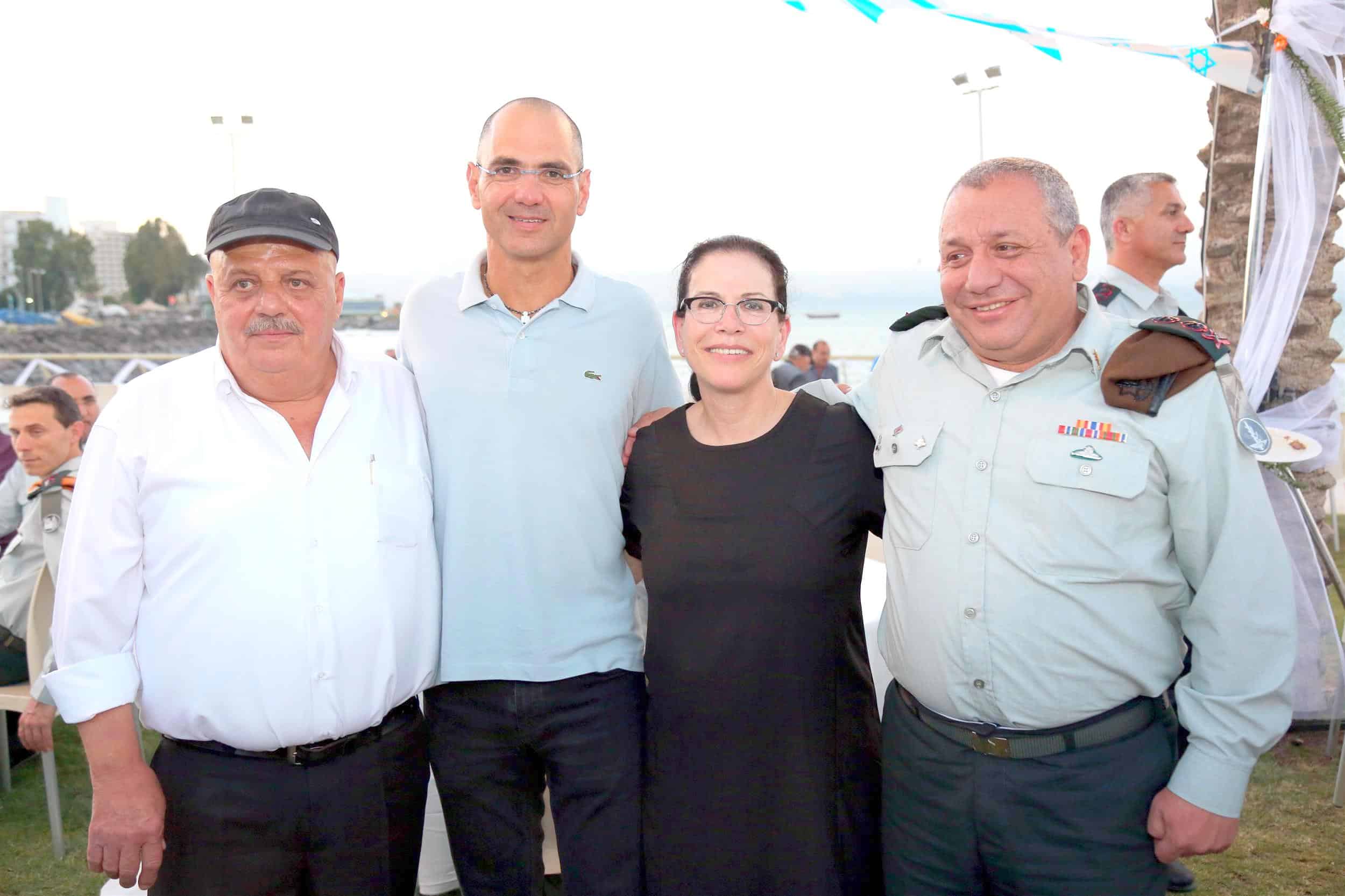 מס. 4