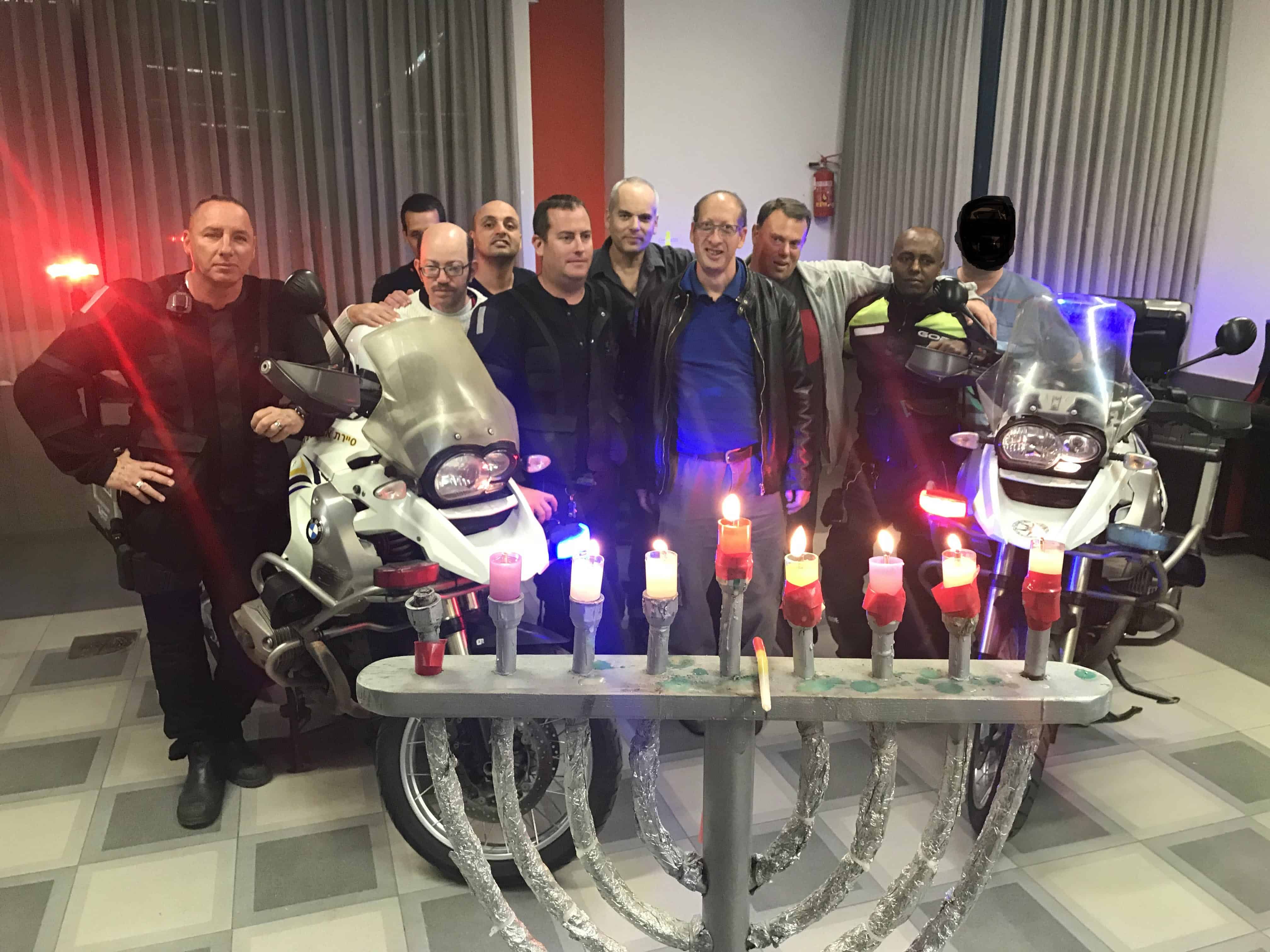 סיירת ארצית מדליקה בכפר עידוד - קרדיט גיל ניצן