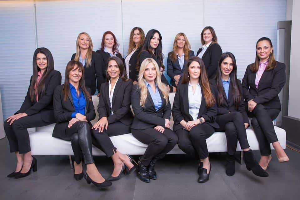 רות עוורכות דין במשרד