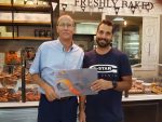 ערן מזרחי מנהל סניף רולדין ומשה שאולזון מנהל סניף מזרחי טפחות קרדיט משה נייס