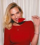 אילנית לוי הפרזנטורית החדשה של גולברי צילום לקוח מפייסבוק אילנית לוי האתר הרשמי (5)