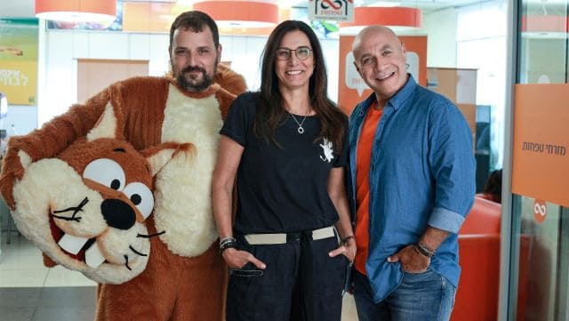 בנדק מוביל