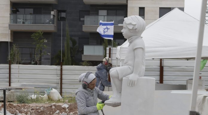 גני תקווה : אומנות בצל איום הקורונה
