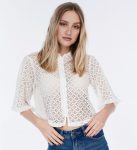 קסטרו חולצת תחרה 159.90 שח צילום טל קרת (4)