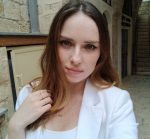 דינה אהרוני- צורפת ומעצבת תכשיטים