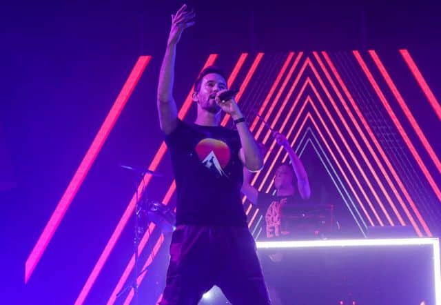 עברי לידר על הבמה - צילום-שי שבירו (3)