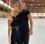 יבגני קרסנופולסקי והיילי קופס צילום פרטי (2)