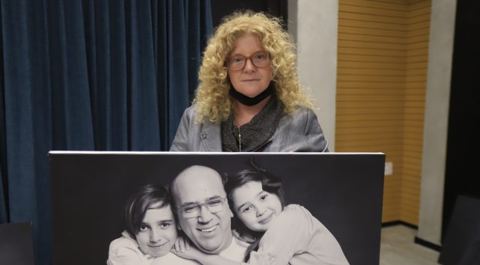 ילד אתה שואל