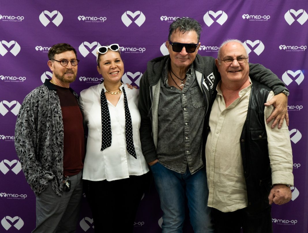 מימין שלמה שרון בעלים ננסי ברנדס שרון שרון מנכלית ודוד דביר. צילום ליאון ראובן