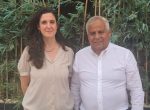 רותי שיינפלד עם ראש עיריית דימונה בני ביטון צילום דנאור חטמי (002)