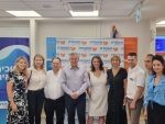 ביקור שר הבריאות במרפאת פלורנטין צילום דוברות מאוחדת (002)