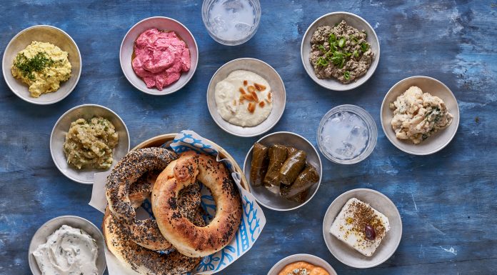 יאסו: Yango Deli מסדרת לכם חגיגה יוונית