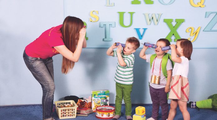 ברוח חג פורים, לימודים בתחפושת…