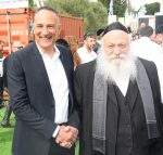 01. מימין לשמאל שר השיכון יצחק גולדקנופף, אלדד ניצן יור תאגידי כא זר – צ…