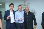 מימין ניתאי אליאש רונן אגסי חנן פרידמן צילום דדיס אולפני צילום