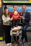 מנכל דור אלון יבגני צ'רקסקי ראמזי ודודא ויפעת סטאל סמנכלית השיווק צילום מיכה לובטון