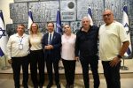 20 שנה למסע ישראלי בבית הנשיא – שאול פשבילסקי שאולוב, אליעזר שקדי, מעכל הרצוג, יצחק הרצוג, יולי פשבילסקי שאולוב, אורי כהן. צילום מוקי שו