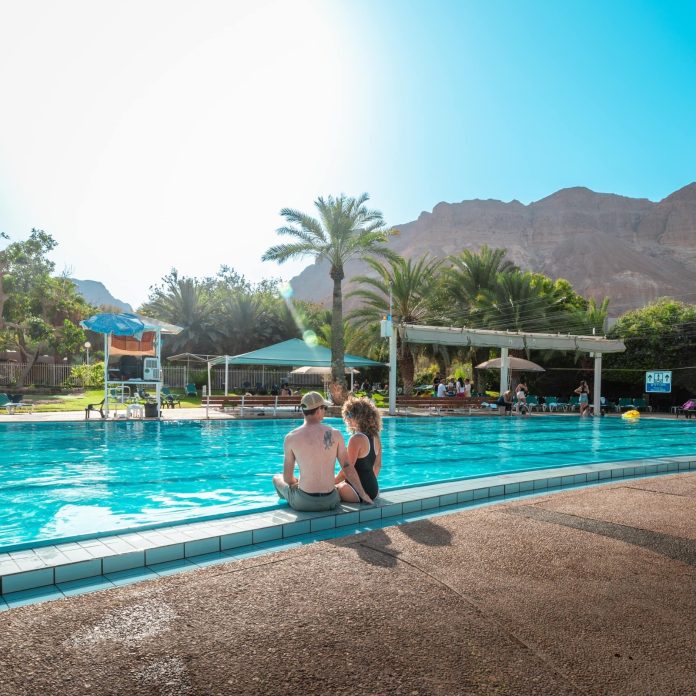 8a39f9e4-02c0-48e7-838b-19111e116271