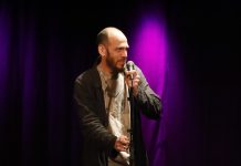 נוהרים לקלפיות, עוצרים בסוביבור מרכז: המניפסט המטלטל של אמני הספוקן-וורד בערב יום השואה