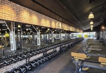 לא רק מסיבות: Gold’s Gym תל אביב פותח את הלילה הלבן עם אימונים עד הזריחה