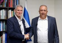 דרמה בדמוקרטים שעות לפני הפריימריז: נדאל מסאלחה דורש לפסול מועמדים שהפיצו סקר מזויף